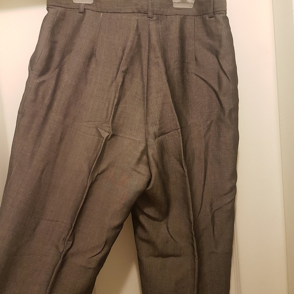 Grey Pleated Pants - Picture 4 of 8